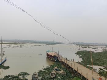 Rudrasagar lake, a Ramsar site of Tripura, India is a wetland of international importance declared on 29 February 2007. It is has 80 wetland birds, 45 fishes, 205 aquatic flora and 29 insects, arthropods, reptiles etc.